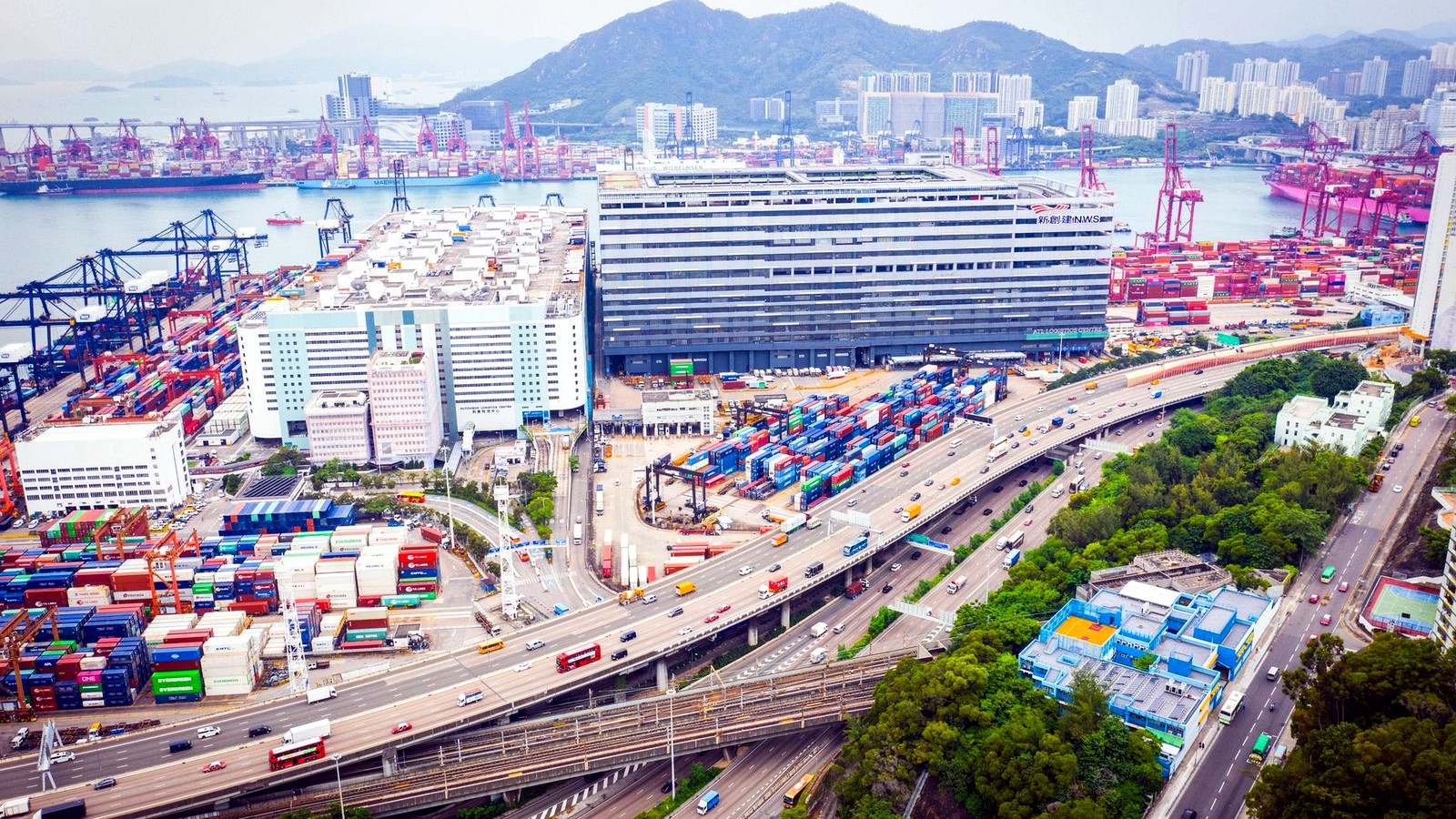 La hausse des échanges commerciaux entre Hong Kong et le Golfe : +35 % en cinq mois