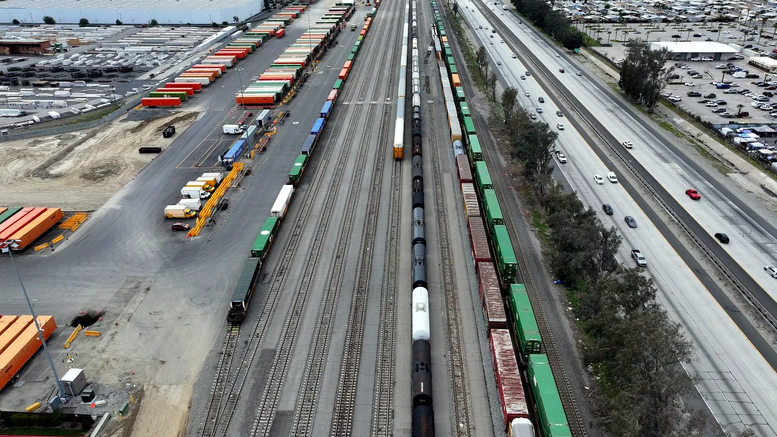 Le réseau ferroviaire de fret Chine-Europe atteint un cap historique