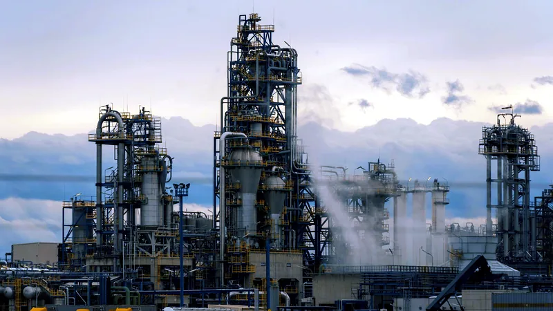 La Chine voit ses importations pétrolières reculer de 24,3 % en juillet face à l’an dernier