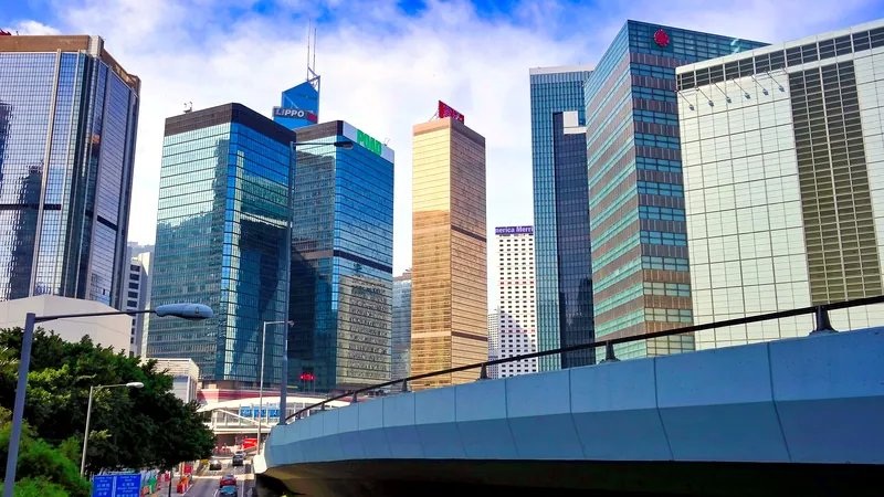 Baisse des cartes de crédit en Chine et montée des prêts via applications