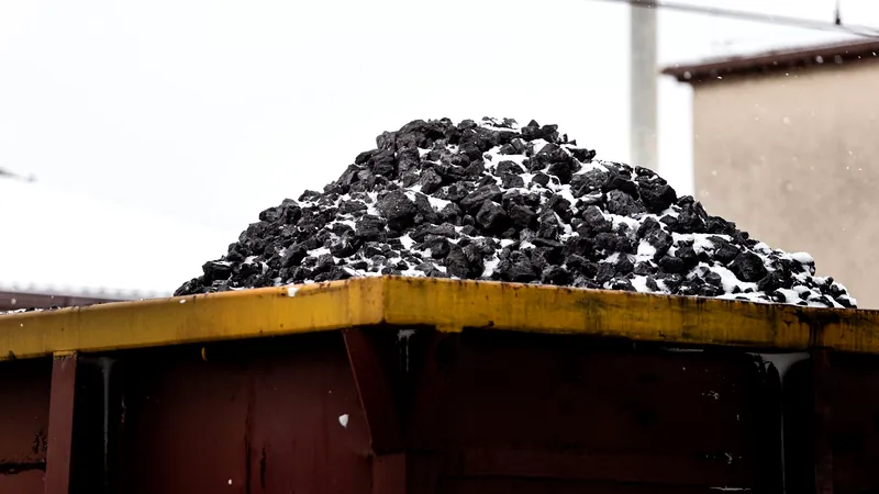 Plan quinquennal sur le charbon vise une production moderne et plus sûre d’ici 2030