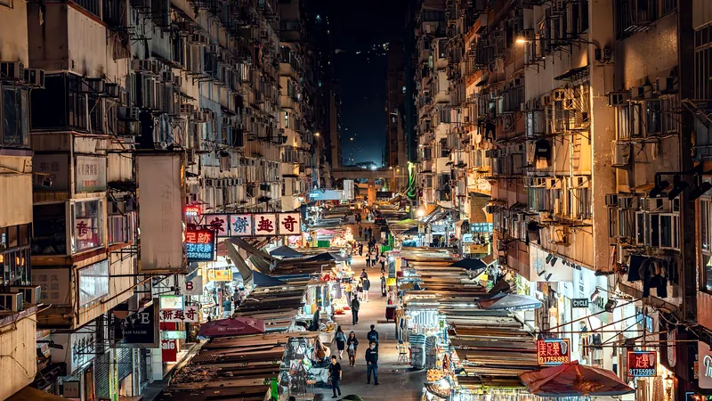 À Hong Kong, les jeunes adoptent le luxe d’occasion pour le prix et la durabilité