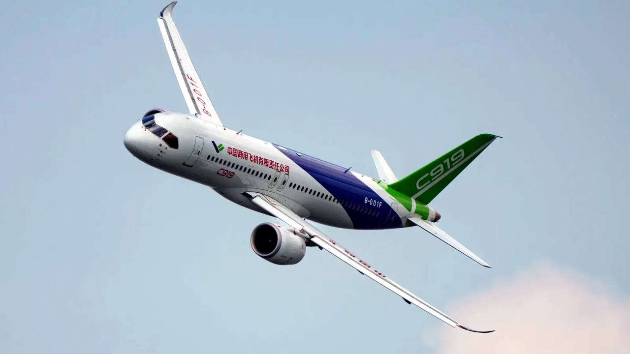 Le C919 de COMAC réalise son premier vol d’essai